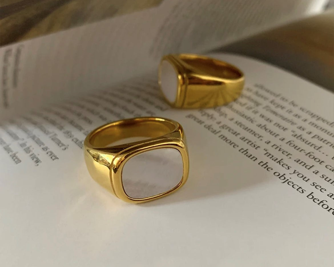 Mother of Pearl Ring Chunky in 14K Gold - getbalmy