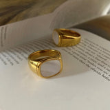 Mother of Pearl Ring Chunky in Rose Gold