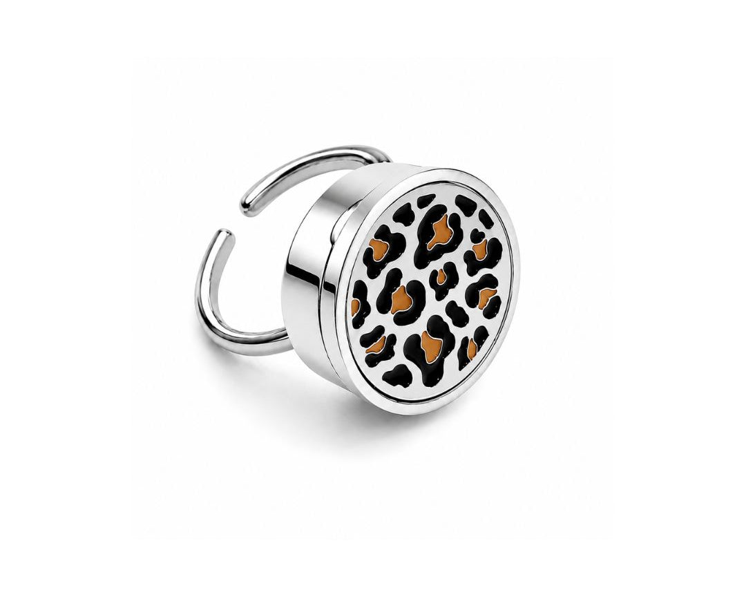Savannah Lip Balm Ring in Stainless Steel